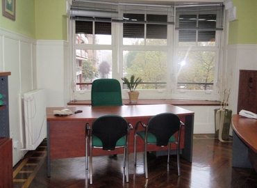 Alquile oficinas de coworking en Bilbao 30 m², Máximo Aguirre Kalea 12 - 1 | MatchOffice
