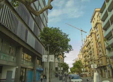 Alquile oficinas temporales en Barcelona 400 m², C/ Provença - 17 | MatchOffice