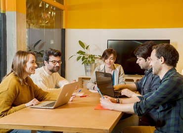 Alquile sala de juntas en Madrid Centro 10 m², Calle de la Alameda - 3 | MatchOffice