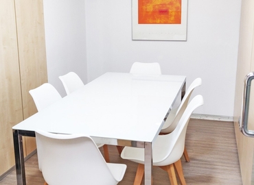 Alquile oficinas de coworking en Madrid Chamberi 38 m², Calle Zurbano 45 - 14 | MatchOffice