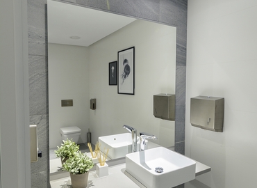 Centros de negocio disponible para alquilar en Madrid Centro 55 m², Calle Serrano 240 - 11 | MatchOffice.es