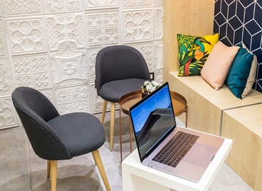 Alquile sala de juntas fiable en Madrid Tetuán 65 m², Avenida de Brasil 6 - 5 | MatchOffice