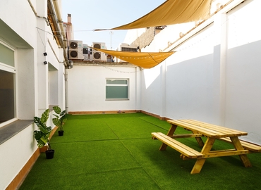 Lease suitable a 1000 m² Co-working  in Valles Oriental, Carrer del Sol (08201) - 1 | MatchOffice