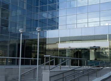 Parque empresarial disponible para alquilar en Madrid Centro 100 m², Calle de Albasanz - 1 | MatchOffice.es