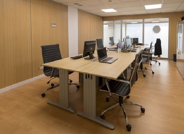 80 m² Business park building available to rent in Barcelona Sants Monjuïc, Calle Vilamarí (08015) - 4 | MatchOffice