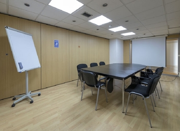Rent a 40 m² Conference center in Barcelona Sants Monjuïc, Calle Vilamarí (08015) - 0 | MatchOffice.com