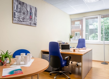Explore oficinas compartidas en Barcelona 50 m², Carrer de Paris 45-47 - 8 | MatchOffice.es