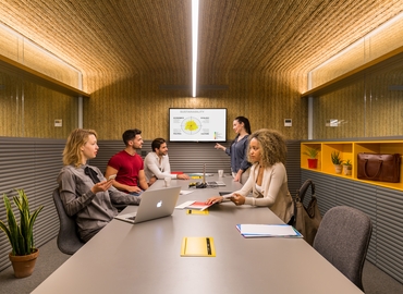 Explore oficinas de coworking en Madrid Centro 2000 m², Piamonte - 1 | MatchOffice