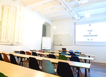 Rent a 41 m² Conference hall in Barcelona, Gran Via de les Corts Catalanes 672 (08010) - 0 | MatchOffice