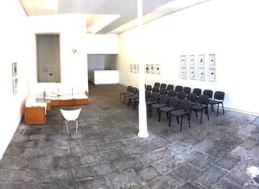 Book a 250 m² Conference room in Gran Canaria, Calle Buenos Aires nr.3 (35002) - 15 | MatchOffice.com