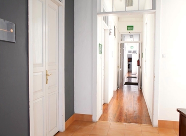 Parque empresarial disponible para alquilar en Gran Canaria 40 m², Calle Buenos Aires nr.3 - 15 | MatchOffice.es