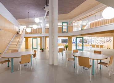 2300 m² Coworking  in Madrid Centro, Calle de Serrano Anguita (28004) - 4 | MatchOffice.com