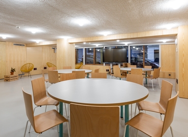 Explore oficinas temporales en Madrid Centro 2300 m², Serrano Anguita - 10 | MatchOffice.es