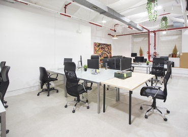 190 m² Serviced office building for rent in Barcelona, Carrer Bruc 149 (08037) - 4 | MatchOffice.com