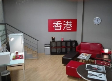 80 m² Business center building available to rent in Barcelona, Valencia 63 (08015) - 4 | MatchOffice.com
