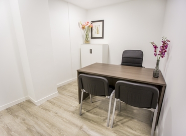 Centros de negocio disponible para alquilar en Madrid Chamberi 20 m², Plaza de José Moreno Villa 2 - 2 | MatchOffice.es