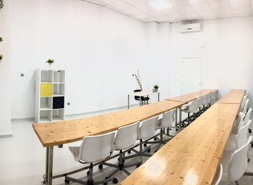 400 m² Business park building for rent in Malaga, Paseo Reding 7 (29016) - 2 | MatchOffice.com