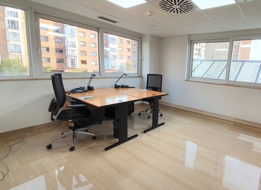 Parque empresarial disponible para alquilar en Pamplona 60 m², Calle de Arcadio María Larraona - 12 | MatchOffice.es