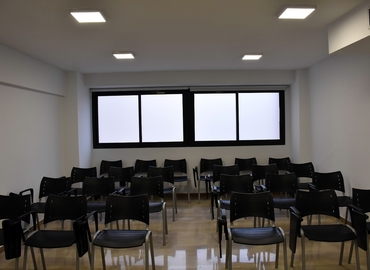Choose a 20 m² Meeting room in Alicante, Avenida Maisonnave (03003) - 2 | MatchOffice.com