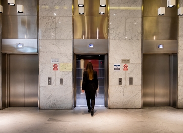Explore coworking en Madrid Centro 78 m², Calle Capitán Haya 1 - 7 | MatchOffice.es