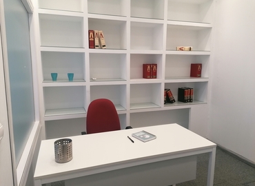 40 m² Business space in Seville, Calle Luis Fuentes Bejarano (41020) - 6 | MatchOffice.com