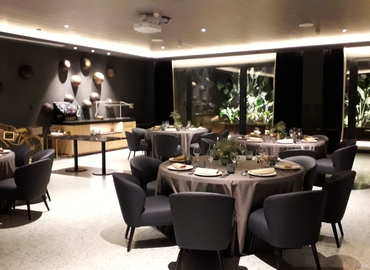 Reserve sala de reuniones acogedora en Barcelona 160 m², Carrer d'Ausiàs Marc 34 - 2 | MatchOffice.es