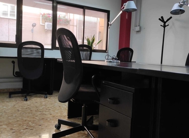 Explore flexible a 900 m² Shared office  in Valencia, Avinguda del Primat Reig (46020) - 1 | MatchOffice.com