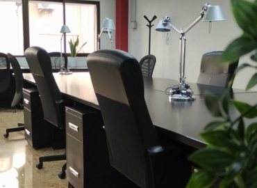 Lease suitable a 900 m² Coworking space  in Valencia, Avinguda del Primat Reig (46020) - 3 | MatchOffice
