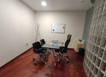 Reserve sala de reuniones en València 100 m², Avinguda del Primat Reig - 1 | MatchOffice