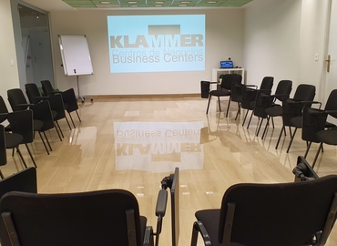Elija sala de juntas en Pamplona 60 m², Calle de Arcadio María Larraona - 10 | MatchOffice