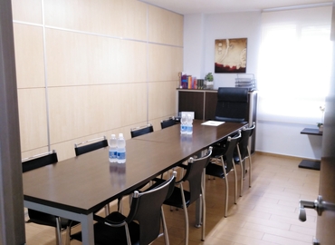 Centros de negocio disponible para alquilar en Castelló 25 m², Calle Poeta Verdaguer 1 - 5 | MatchOffice