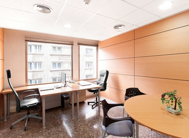100 m² Business center building available to rent in Barcelona, Travessera de Gràcia (08006) - 9 | MatchOffice.com