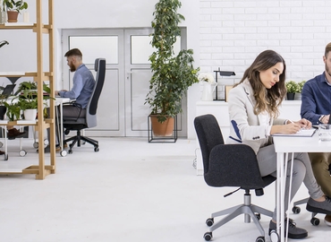 Alquile coworking en Mataró 40 m², Avinguda Cabrera - 0 | MatchOffice