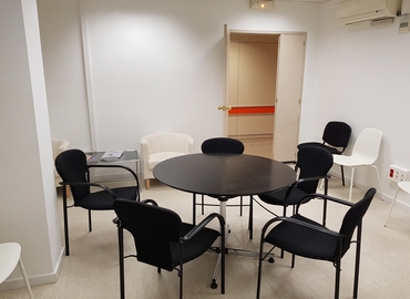 40 m² Business center building up for rent in Barcelona Les Corts, Carrer de Londres (08029) - 1 | MatchOffice