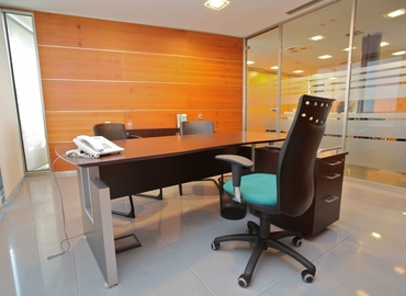 40 m² Business center property up for rent in Barcelona, Carrer Balançó i Boter 22 (08302) - 0 | MatchOffice.com