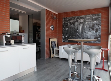 Explore oficinas de coworking en Barcelona 40 m², Carrer Balançó i Boter 22 - 2 | MatchOffice.es