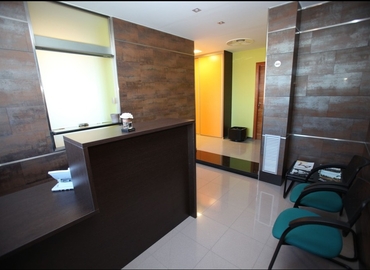 Explore oficinas de coworking en Barcelona 40 m², Carrer Balançó i Boter 22 - 5 | MatchOffice.es