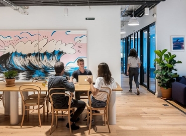 Parque empresarial en alquiler en Barcelona 150 m², Carrer de Pallars - 7 | MatchOffice.es