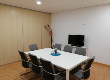 30 m² Business space in Seville, Calle Brújula 4 (41927) - 8 | MatchOffice.com