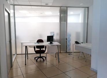 Virtual office in Seville, Calle Luis Fuentes Bejarano (41020) - 3 | MatchOffice.com