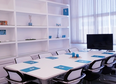 Únase a nuestra oficina virtual en Sevilla, Calle Luis Fuentes Bejarano - 5 | MatchOffice.es