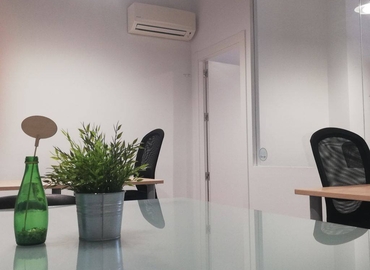 Observe oficinas compartidas en Granada 40 m², Avenida de Andalucía - 0 | MatchOffice