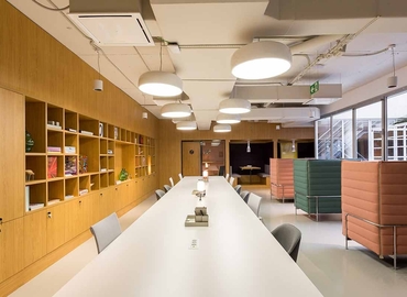 300 m² Business park building for rent in Barcelona, C/ Marina 16-18 (08005) - 2 | MatchOffice