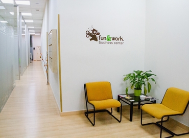 Centros de negocio disponible para alquilar en Madrid Centro 28 m², Calle Isabel Colbrand 10-12 Plt 5 Ofic 151 - 37 | MatchOffice.es