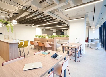 Observe oficinas de coworking en Madrid Centro 500 m², Calle del Príncipe de Vergara - 8 | MatchOffice