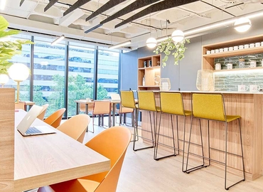 Alquile oficinas compartidas en Madrid Centro 500 m², Calle del Príncipe de Vergara - 9 | MatchOffice.es