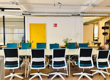 Explore oficinas de coworking en Madrid Tetuán 160 m², Calle Naranjo 9 - 23 | MatchOffice