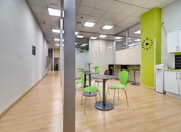 Observe coworking en Madrid Centro 28 m², Calle de Isabel Colbrand 10-12 Plt 5 Ofic 151 - 9 | MatchOffice