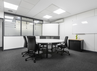 Centros de oficinas en alquiler en Marbella 70 m², Avenida Ricardo Soriano 72 - 5 | MatchOffice.es