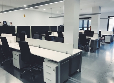 Centros de negocio disponible para alquilar en Barcelona 15 m², Carrer de Gomis 34 - 4 | MatchOffice.es